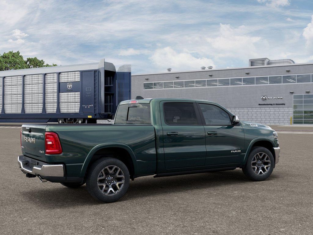 صورة 2 لـ 2026 RAM 1500 LARAMIE