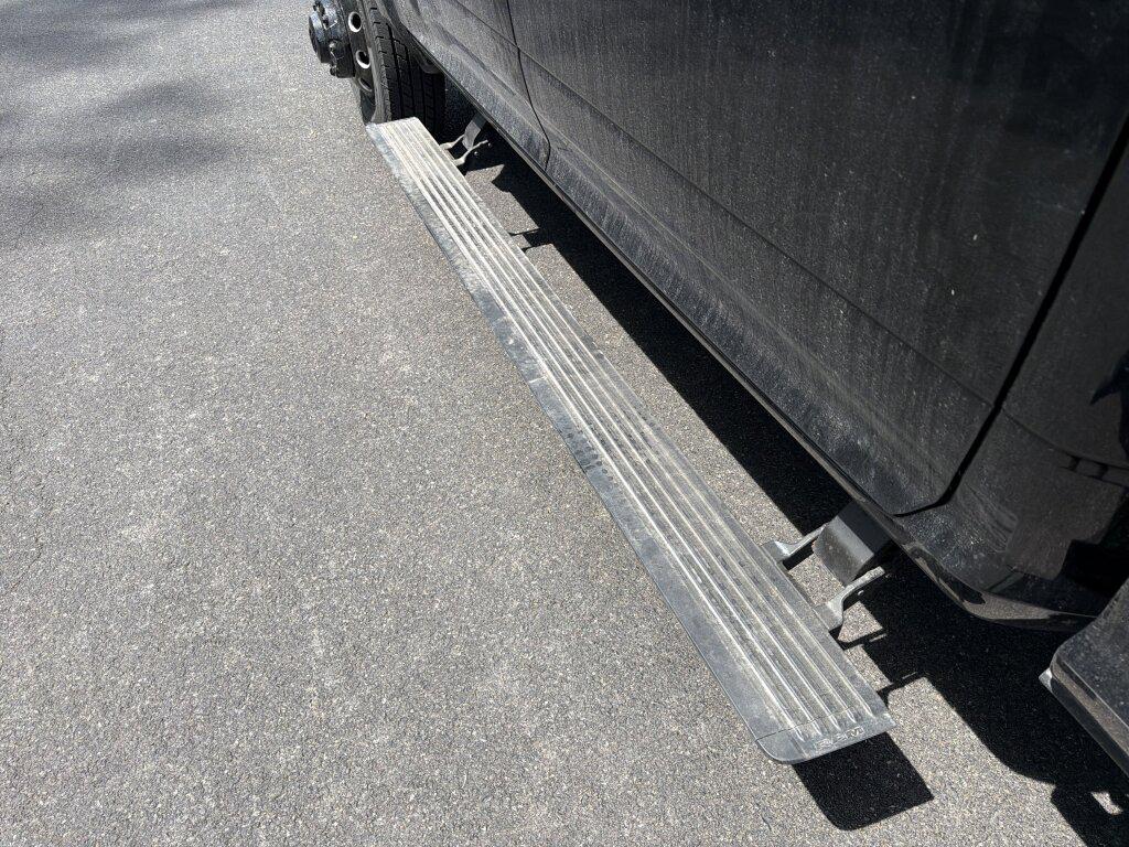 2023 RAM 3500 LIMITED CREW CAB 4X4 8' BOX thumbnail 33