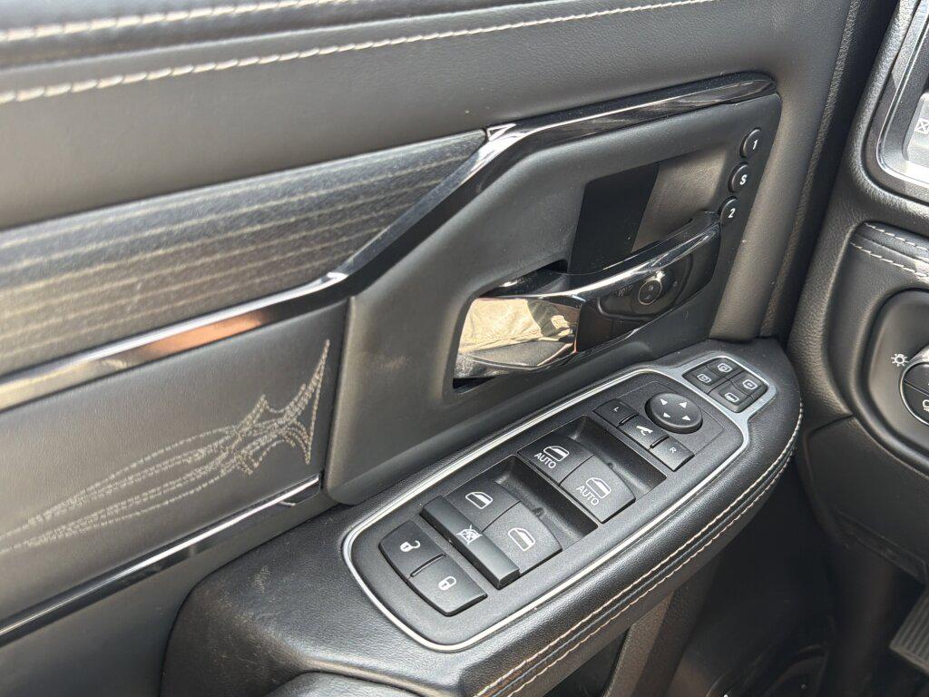 2023 RAM 3500 LIMITED CREW CAB 4X4 8' BOX thumbnail 26