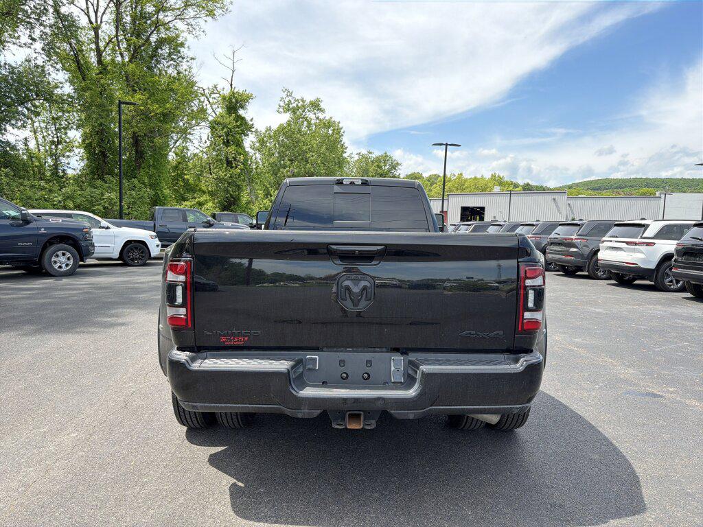صورة 6 لـ 2023 RAM 3500 LIMITED CREW CAB 4X4 8' BOX