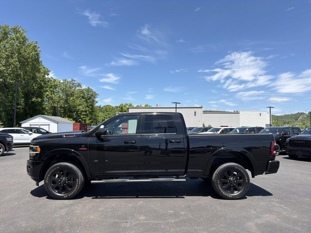 2022 RAM 2500 LARAMIE CREW CAB 4X4 6'4' BOX photo 8