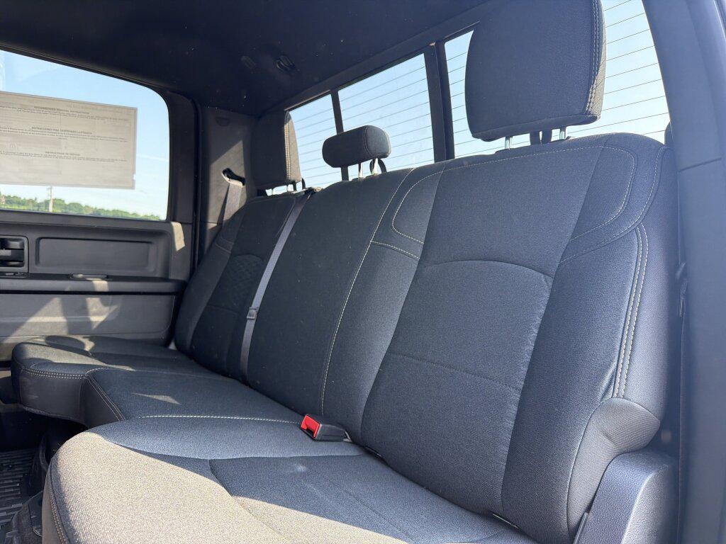 صورة 8 لـ 2026 RAM 2500 WARLOCK CREW CAB 4X4 6'4' BOX