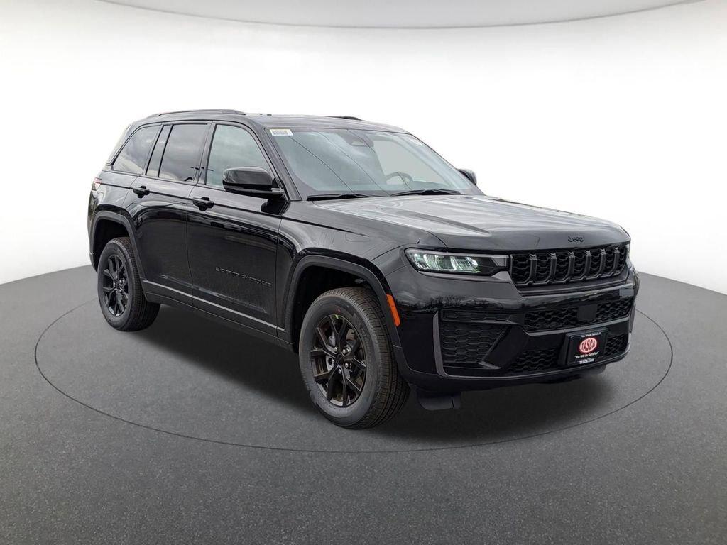 New 2026 Jeep Grand Cherokee Altitude