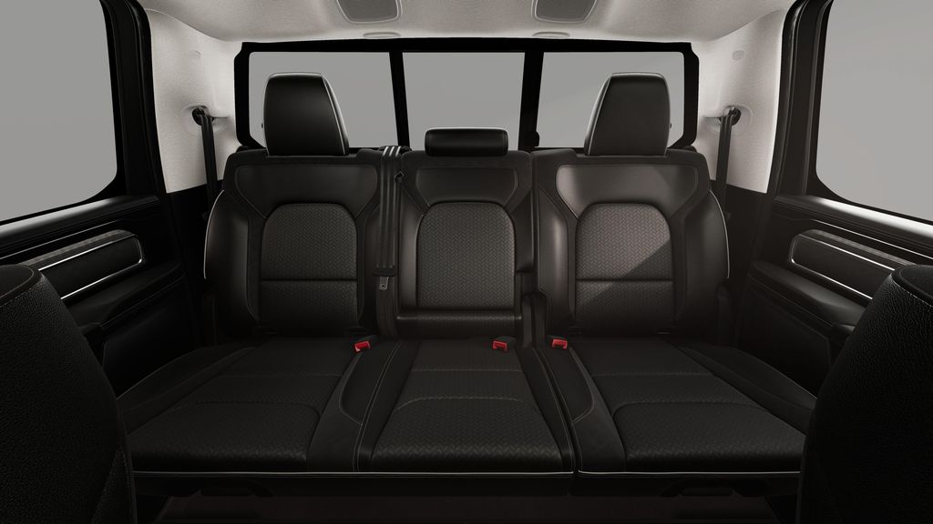 صورة 3 لـ 2026 RAM 1500 LARAMIE