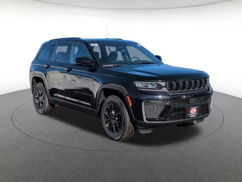 New 2026 Jeep Grand Cherokee Altitude