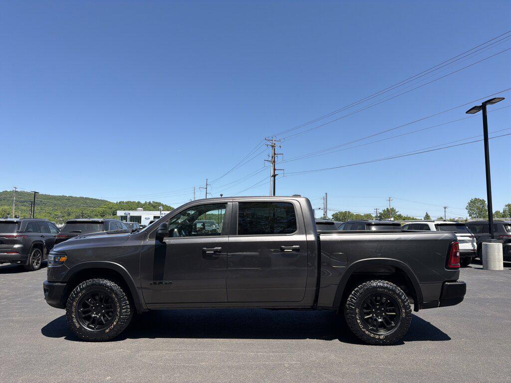 2026 RAM 1500 REBEL 照片 8