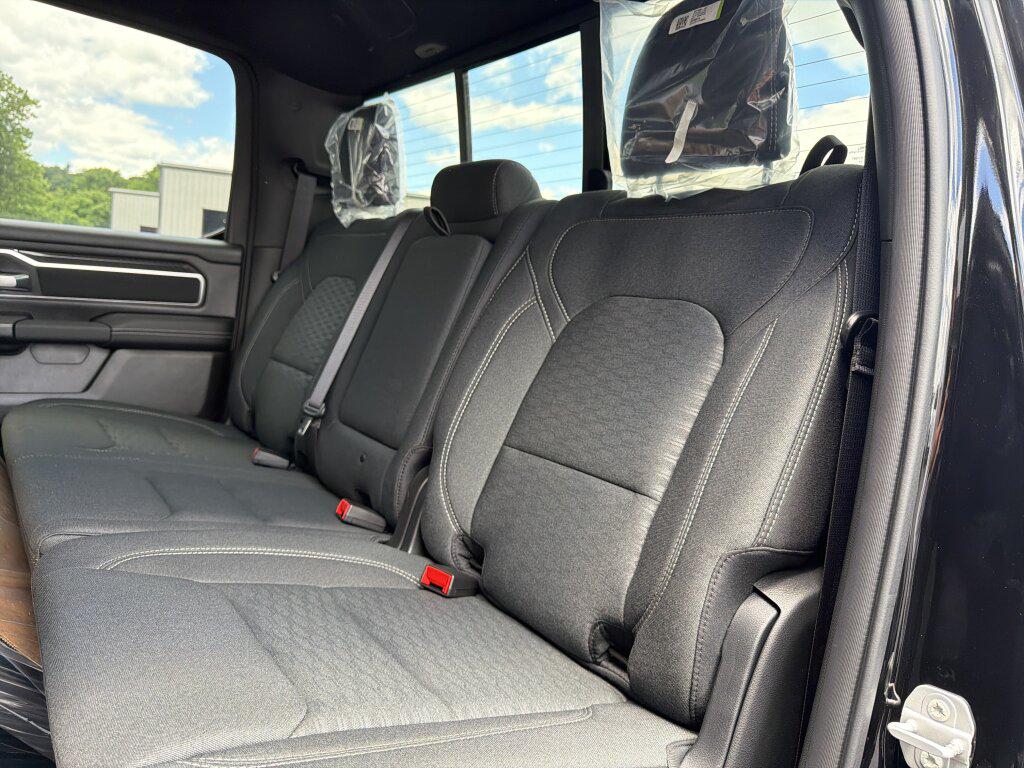 صورة 8 لـ 2026 RAM 1500 BIG HORN/LONE STAR