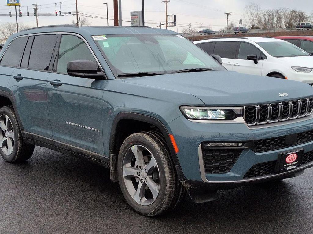 New 2026 Jeep Grand Cherokee Limited