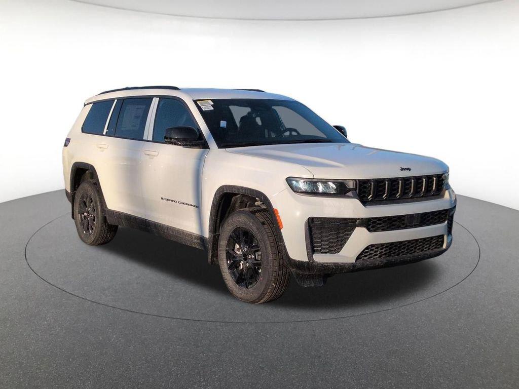 New 2026 Jeep Grand Cherokee L Altitude