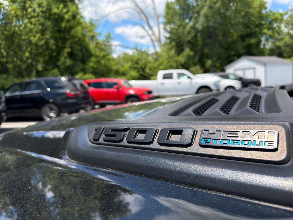 2023 RAM 1500 LARAMIE — фото 10
