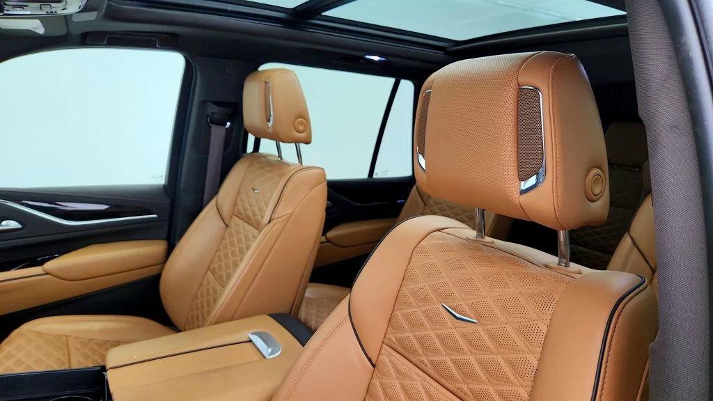 صورة مصغرة 18 لـ 2024 Cadillac ESCALADE SPORT