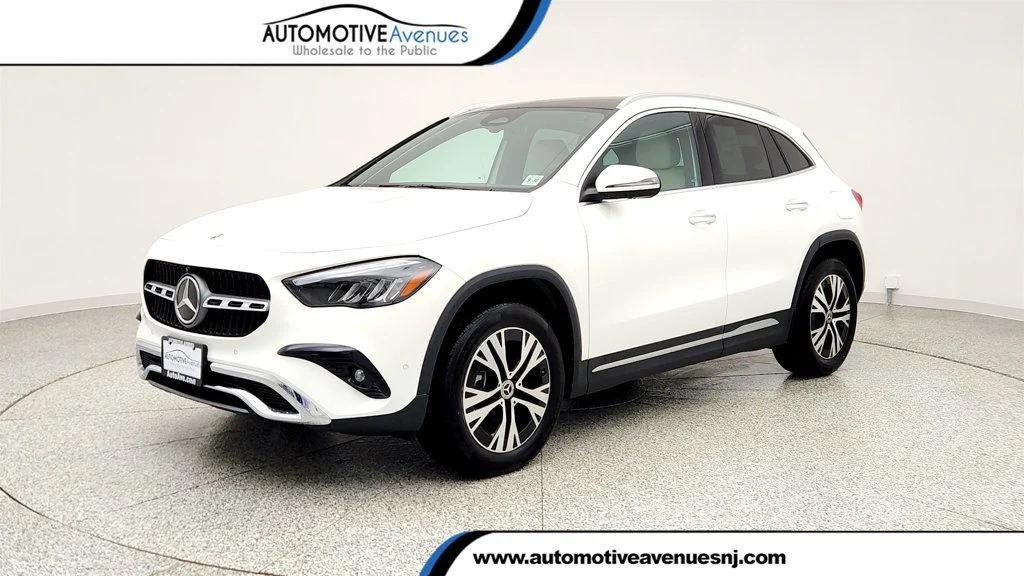 MERCEDES-BENZ GLA-CLASS - 1