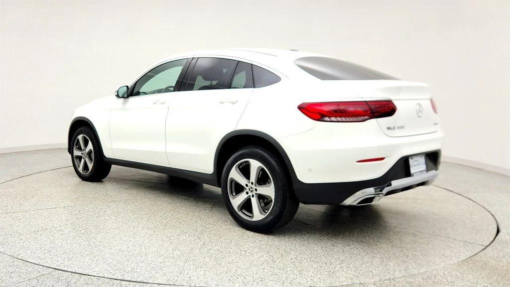 MERCEDES-BENZ GLC - 7