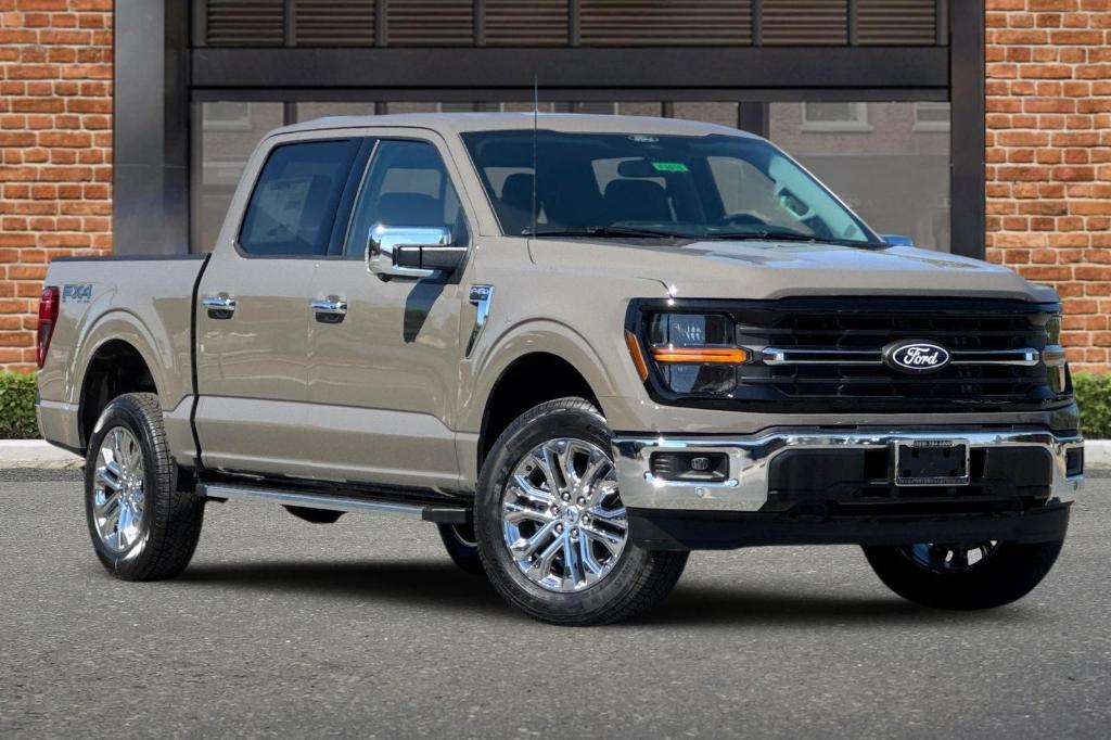 FORD F-150 XLT - 2
