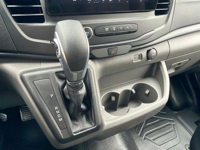 صورة مصغرة 18 لـ 2026 FORD TRANSIT-350 XL