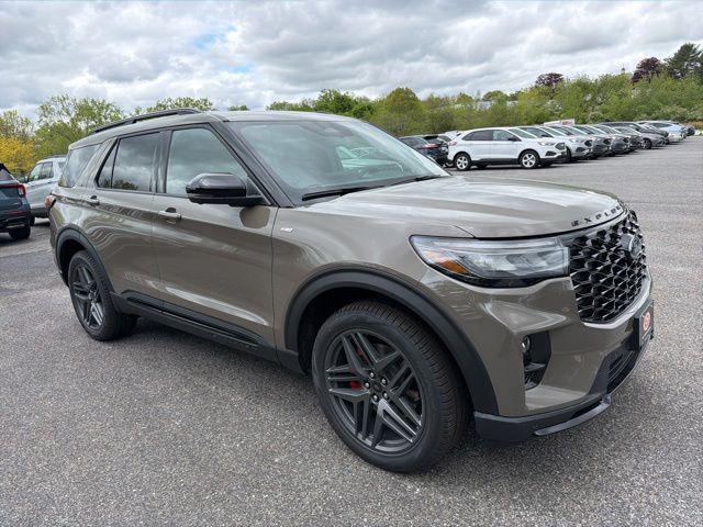 New 2026 Ford Explorer ST-Line
