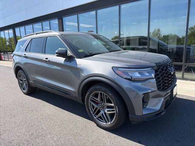 New 2026 Ford Explorer ST-Line