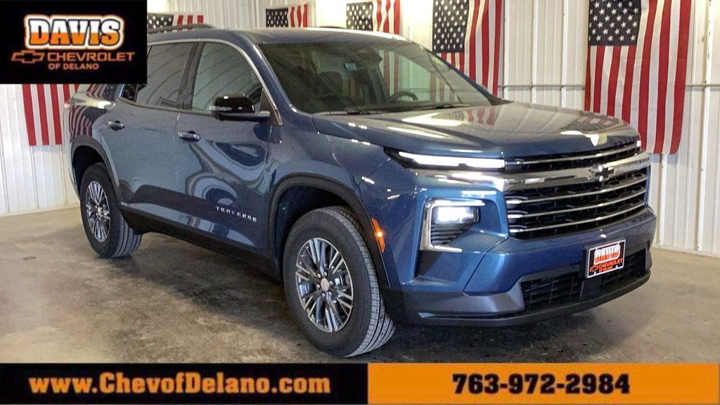 New 2026 Chevrolet Traverse LT