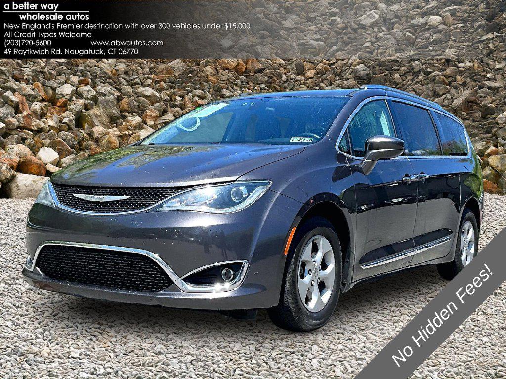 2017 Chrysler Pacifica Touring L Plus