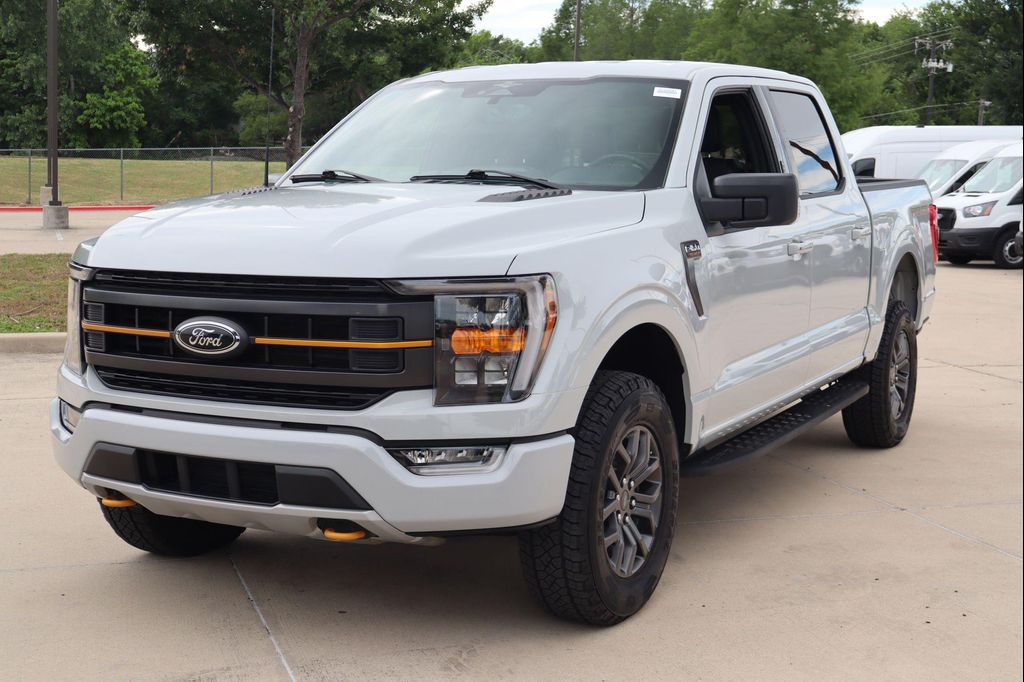 FORD F-150 TREMOR - 10