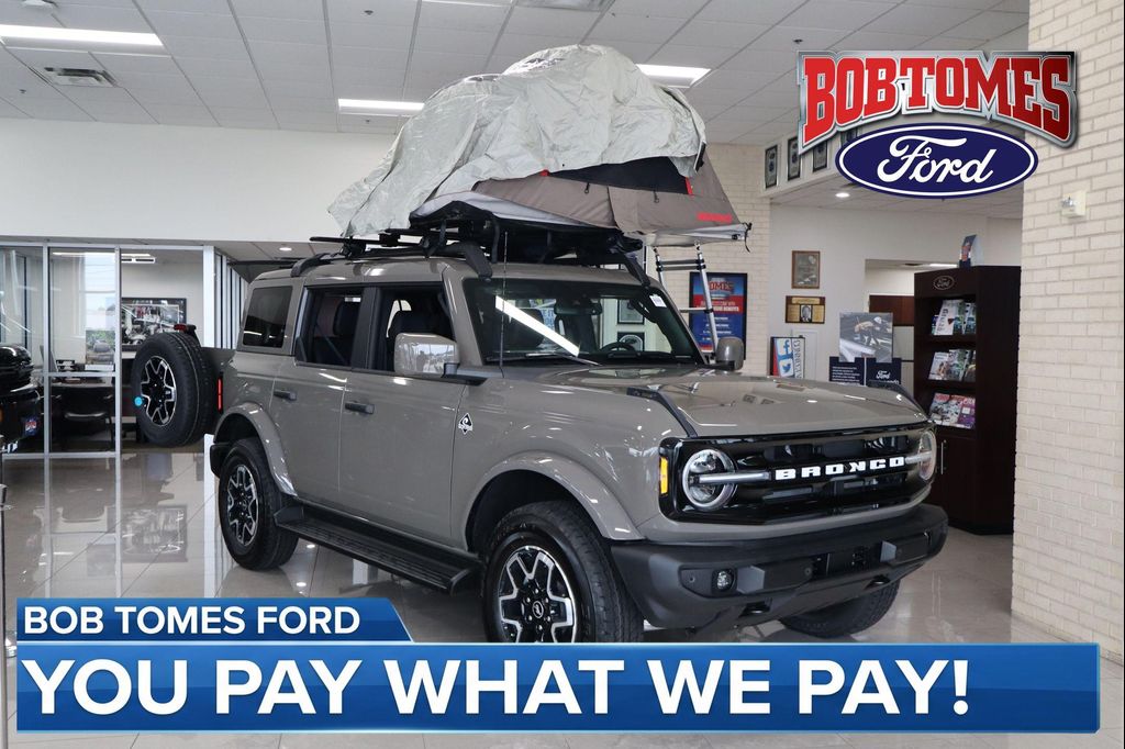 New 2026 Ford Bronco Outer Banks