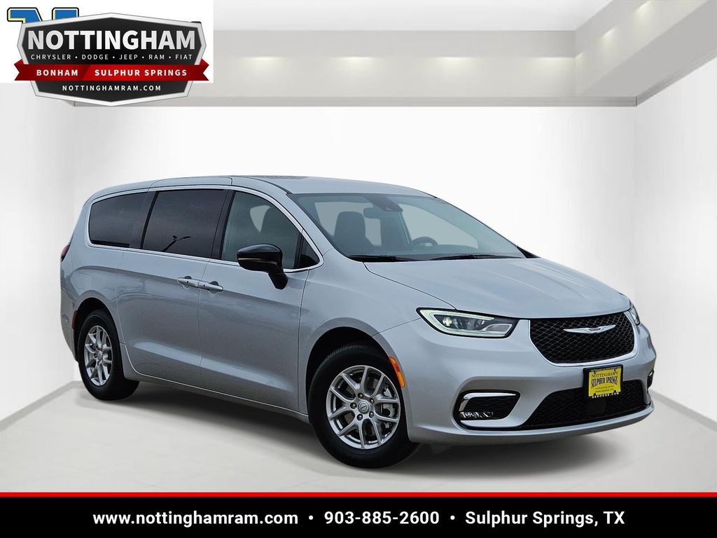 New 2026 Chrysler Pacifica L
