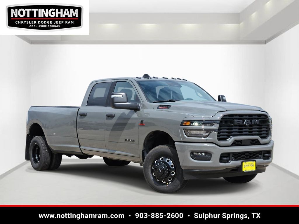 New 2026 RAM 3500 Lone Star Crew Cab 4x4 8' Box