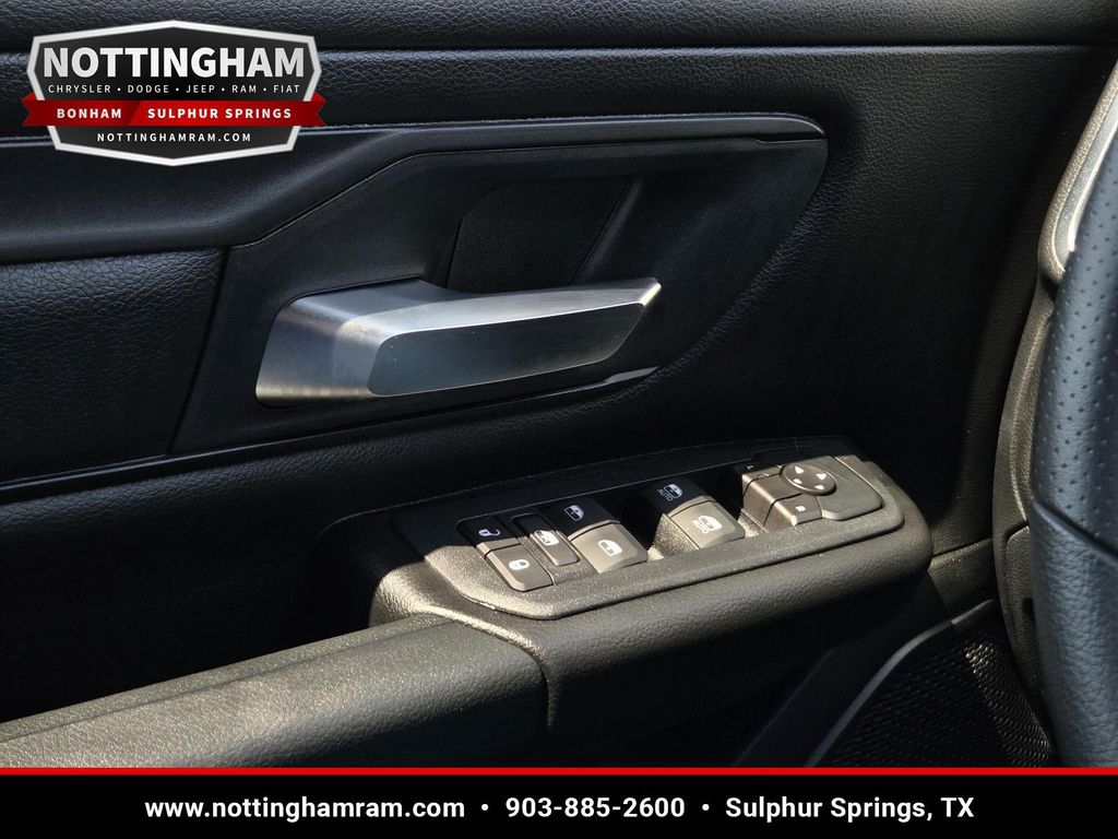 صورة مصغرة 22 لـ 2026 RAM 1500 EXPRESS