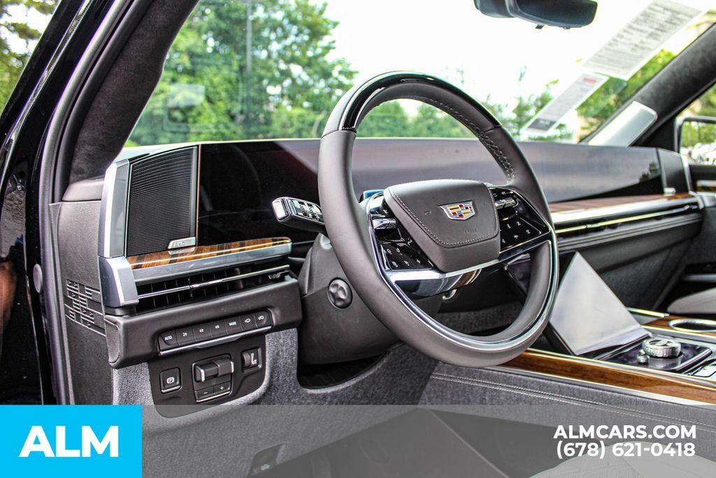 صورة مصغرة 32 لـ 2026 Cadillac ESCALADE PLATINUM SPORT