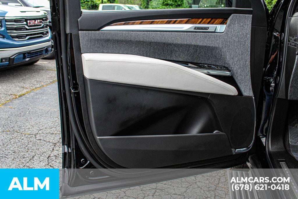 صورة مصغرة 39 لـ 2026 Cadillac ESCALADE PLATINUM SPORT