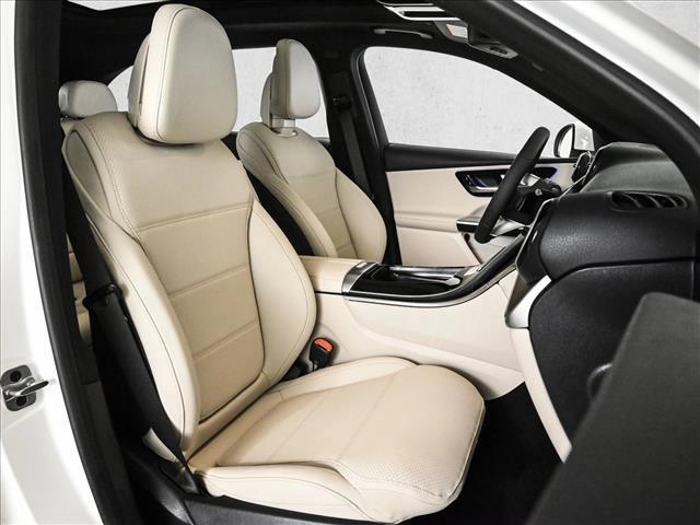 2026 Mercedes-BENZ GLC — миниатюра 23