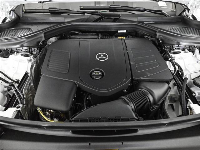 2026 Mercedes-BENZ GLC — миниатюра 25