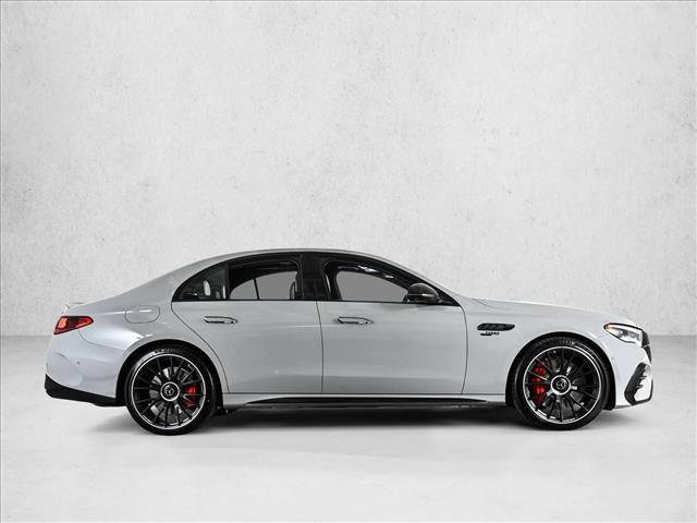 MERCEDES-BENZ E-CLASS - 4