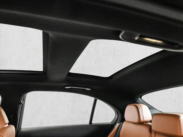صورة مصغرة 21 لـ 2026 Mercedes-BENZ C-CLASS