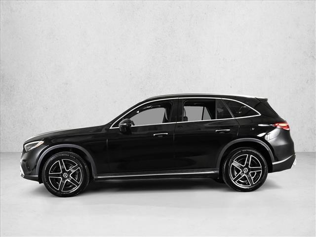 2026 Mercedes-BENZ GLC photo 9