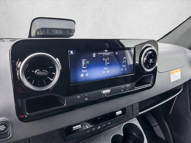 صورة مصغرة 13 لـ 2026 Mercedes-BENZ OTHERS