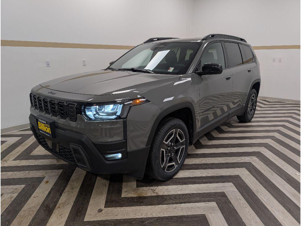 New 2026 Jeep Cherokee Laredo 4x4