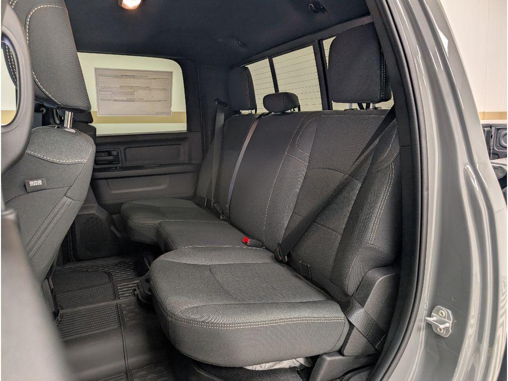 2026 RAM 3500 TRADESMAN CREW CAB 4X4 8' BOX 缩略图 12