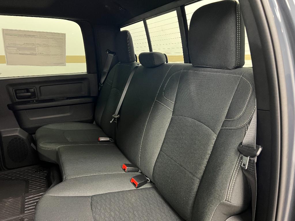 2026 RAM 3500 TRADESMAN CREW CAB 4X4 8' BOX — миниатюра 11