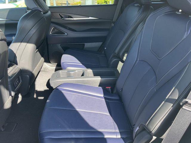 2026 Infiniti QX60 SPT photo 12