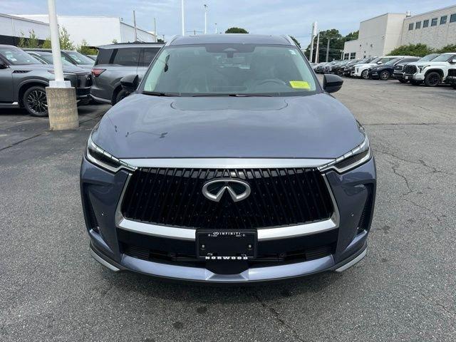 2027 Infiniti QX60 LUXE photo 8
