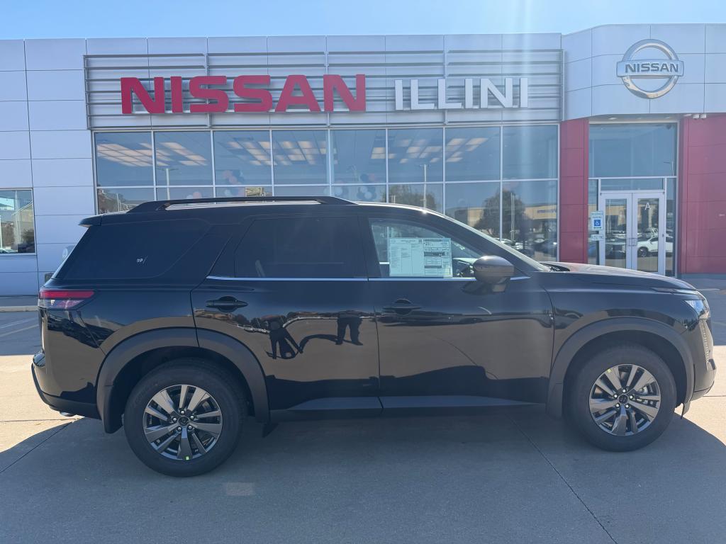 New 2026 Nissan Pathfinder SV