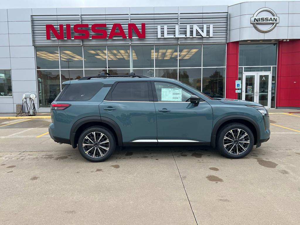 New 2026 Nissan Pathfinder Platinum