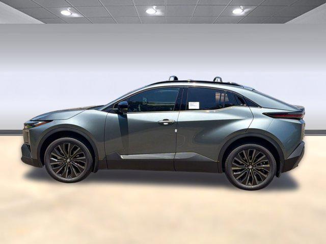 New 2026 Toyota C-HR XSE