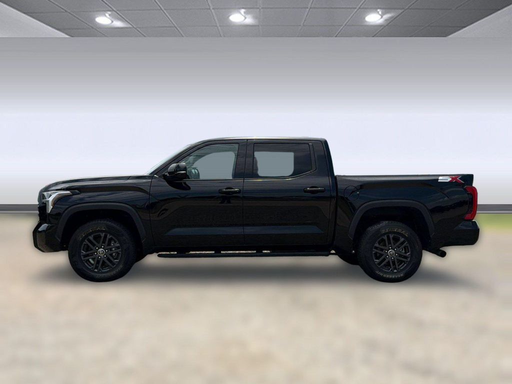 2024 Toyota TUNDRA SR5 照片 2
