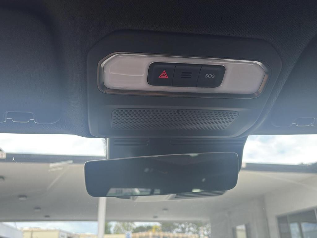 2026 Rivian R1S DUAL MOTOR STANDARD PACK 缩略图 23