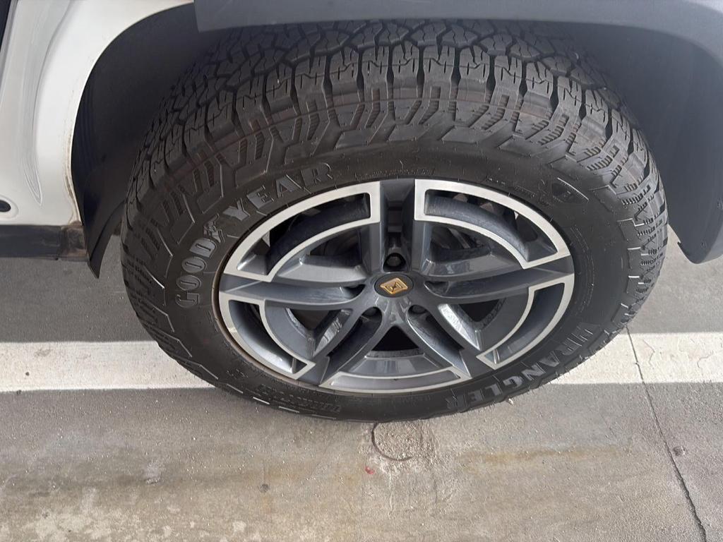 2026 Rivian R1S DUAL MOTOR STANDARD PACK 缩略图 28