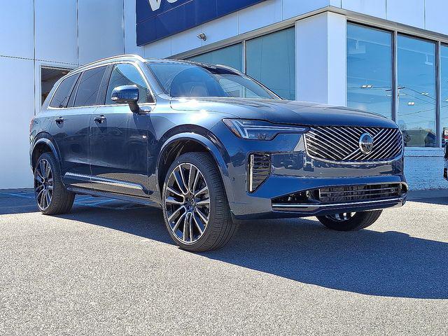 New 2026 Volvo XC90 Plus, B6 AWD Gas (mild hybrid), Gasoline, Bright, 7 Seats