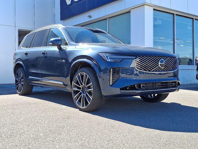 New 2026 Volvo XC90 Plus, B6 AWD Gas (mild hybrid), Gasoline, Bright, 7 Seats
