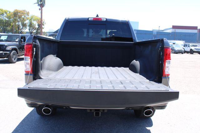 2023 RAM 1500 BIG HORN 照片 9